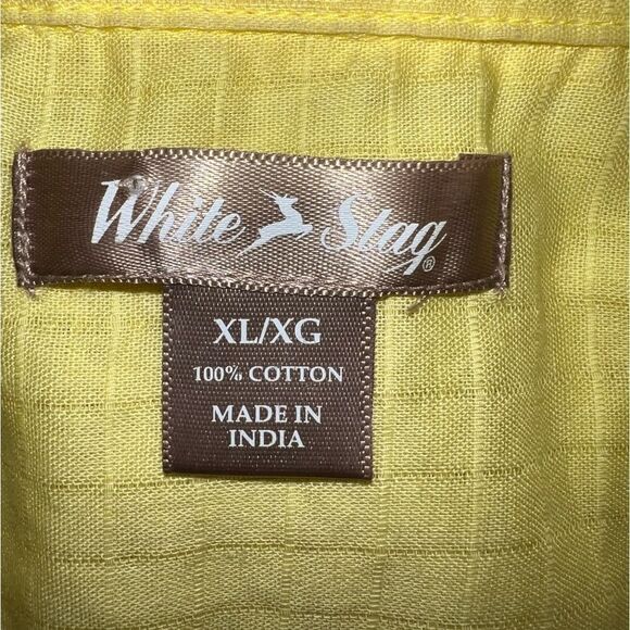 White stag pale yellow button up long sleeve blouse. - Picture 9 of 10